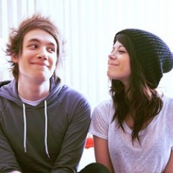 Projeyle ilgilenip sinema teklif ederim.