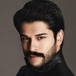 Burak Özçivit