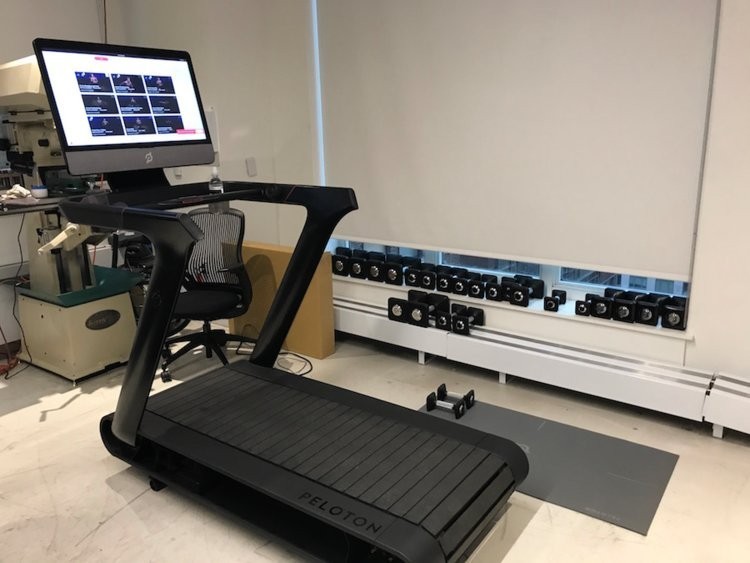 Peloton Tread