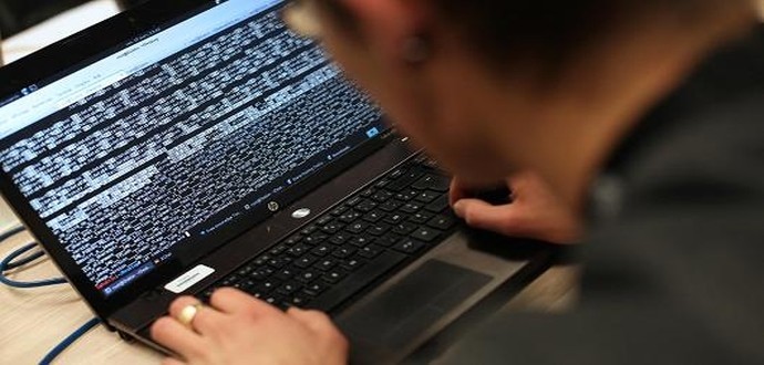 Polis saniyeler içinde telefondan konum bulabilir.