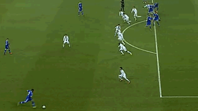 Normalde gol olan bir pozisyon ofsayt verildi peki buna ne diyeceksin?