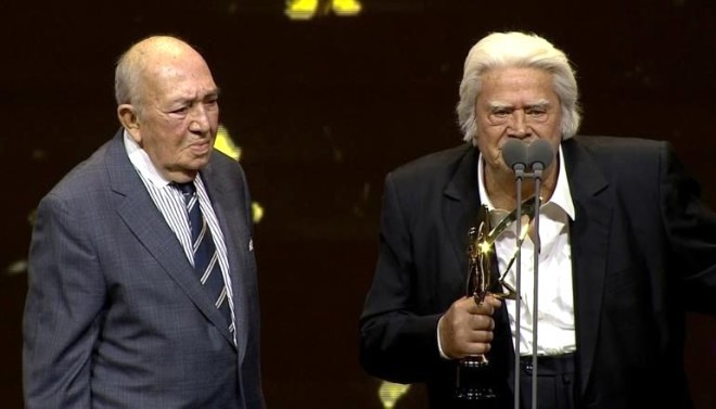 ONUR ÖDÜLÜ : CÜNEYT ARKIN