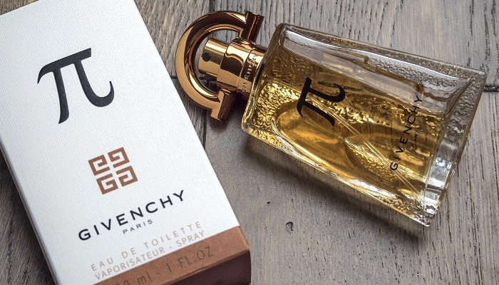 Givenchy Pi EDT Erkek Parfümü