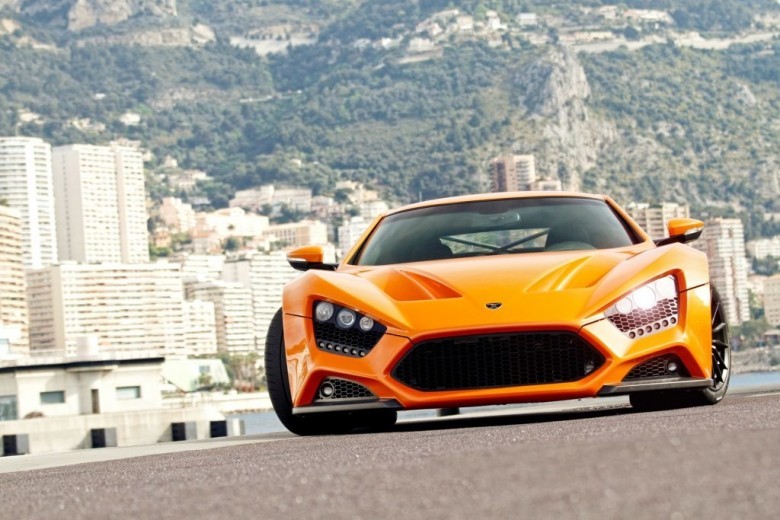 ZENVO ST1 : 374 km/s