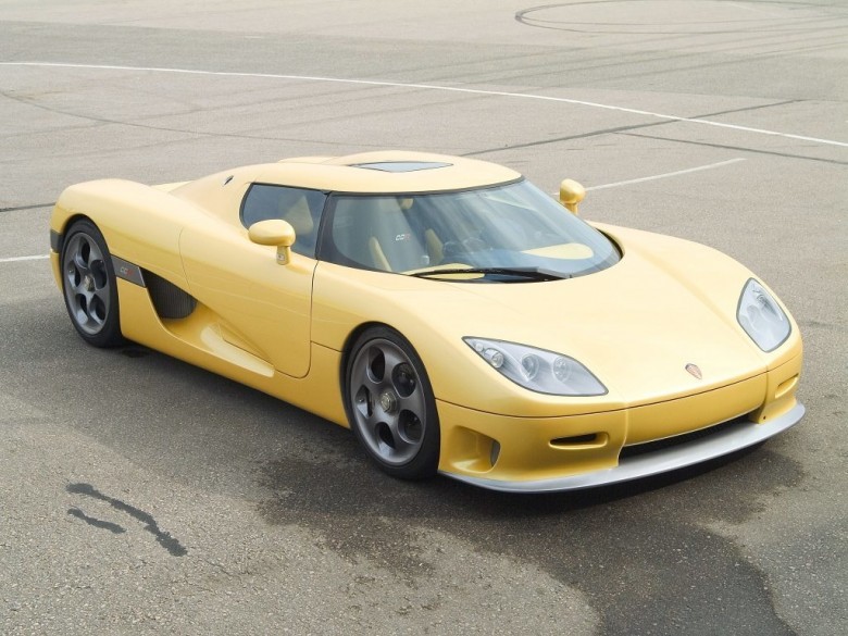 KOENIGSEGG CCR : 390 km/s