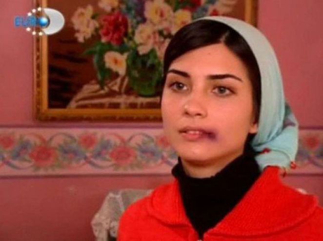 9-) Tuğba Büyüküstün