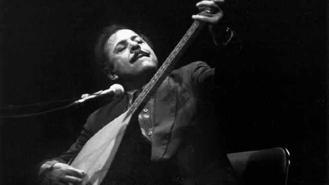 Tabii her şey yolunda derken, olaylar birden tersine döndü ve parmakları felç oldu.