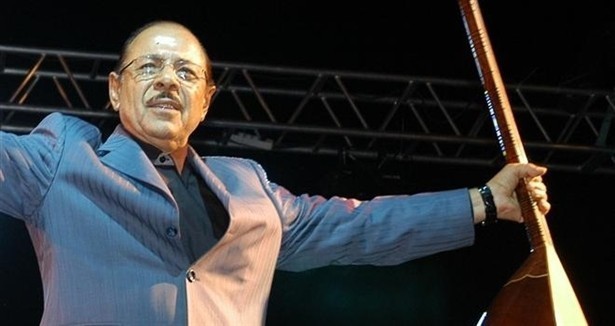 Unesco tarafından “Yaşayan İnsan Hazinesi” olarak kabul edildi.