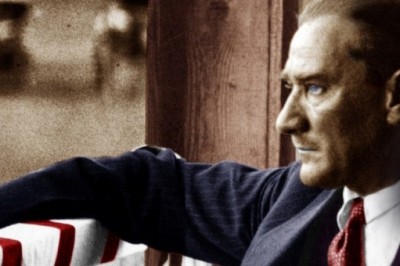 ON MADDE DE ATATÜRK!