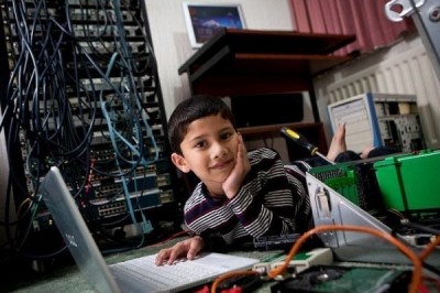 5 Yaşındaki Ayan Kureyşi' ye Microsoft' dan Sertifika!