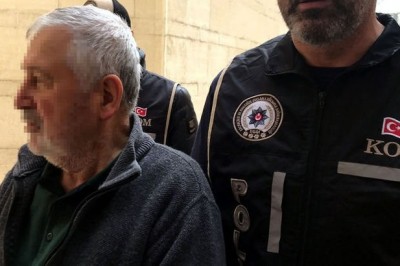 Gülen'in 'yeminli görevlisi' yakalandı