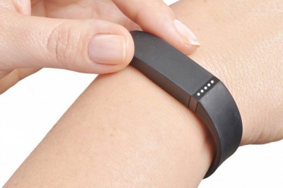 Amazon Çalışanlan İşcilerini Takip Etmek Amacıyla Bileklik Patenti Aldı