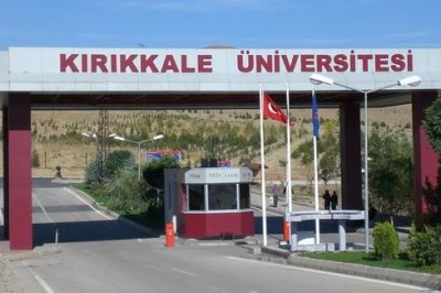 Kırıkkale Üniversitesi Mezuniyetinde 