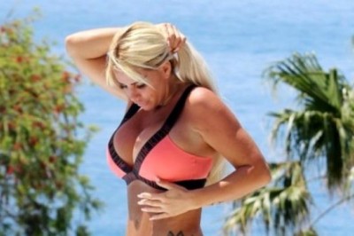 Katie Price, Cinsel İçerikli Resim ve Videolarını Satmayı Düşünüyor