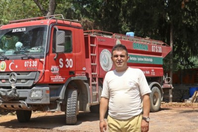 Alevler arasında kalıp arazözünü terk etmeyen operatör: “85 milyonun hakkı var”