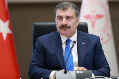 Bakan Koca aşılarla ilgili açıklamada bulundu