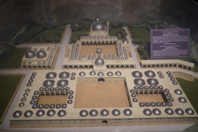 Mimar Sinan'ın eserlerini içeren minyatür sergi açıldı