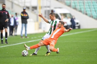 Bursaspor sahasında Adanaspor’u konuk edecek
