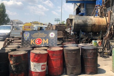 Adana'da 10 bin litre kaçak akaryakıt ele geçirildi