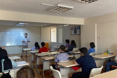 EFESEM'de yeni dönemin ilk ders zili çaldı