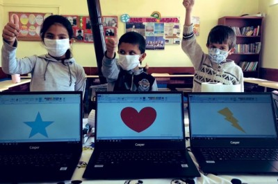 SEY Vakfı’nın 200 bursiyeri okula başlıyor