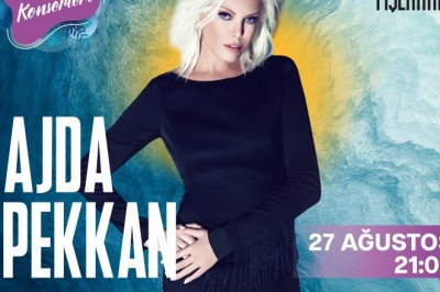 Ajda Pekkan özel şovuyla Fişekhane Deniz Konserleri’nde