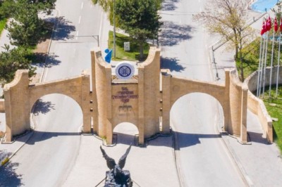 Akademik Performans değerlendirme raporu ve öğretim elemanları performans puanları açıklandı