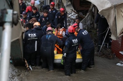 Sel felaketi bölgesinde 300’e yakın vatandaşı kurtaran kahraman tim