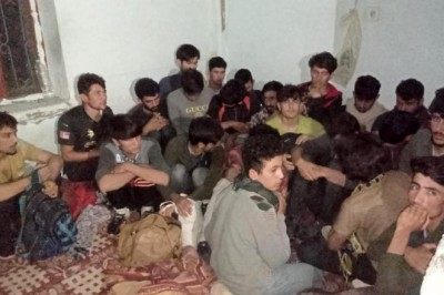 Van’da 43 düzensiz göçmen yakalandı