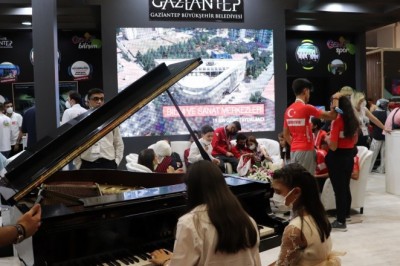 Genç dostu şehirler kongre ve sergisi’nde büyükşehir projeleri gençlerle buluştu