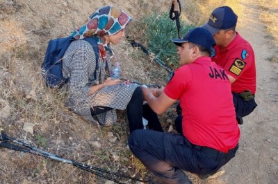 Dağlık alanda kaybolan genç kız bulundu