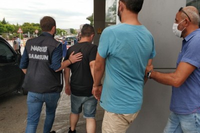 Samsun'da uyuşturucu ticaretinden 4 kişi tutuklandı